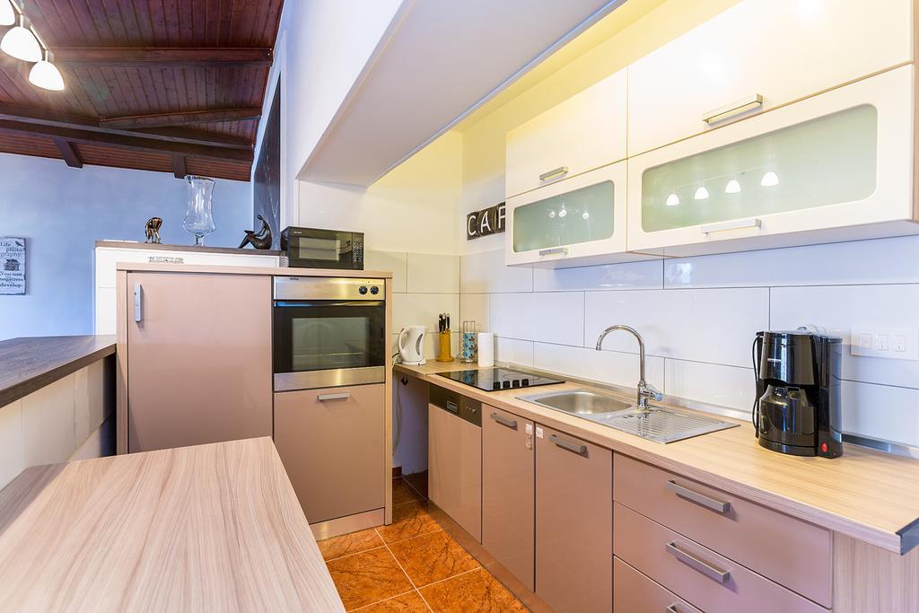 Villa Zara Ližnjan Εξωτερικό φωτογραφία