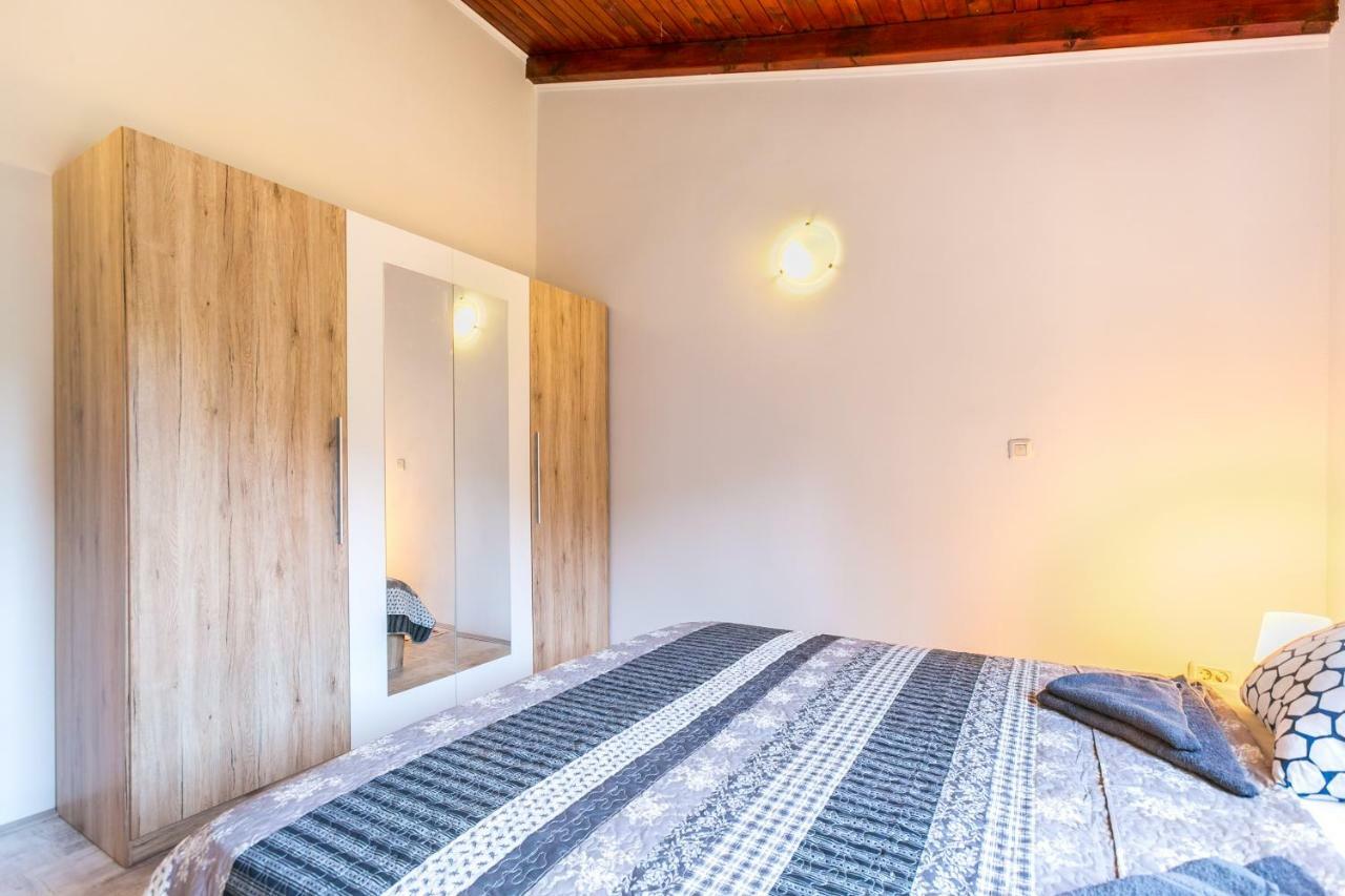 Villa Zara Ližnjan Εξωτερικό φωτογραφία